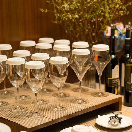 Les Suites Taipei Ching Cheng Esterno foto