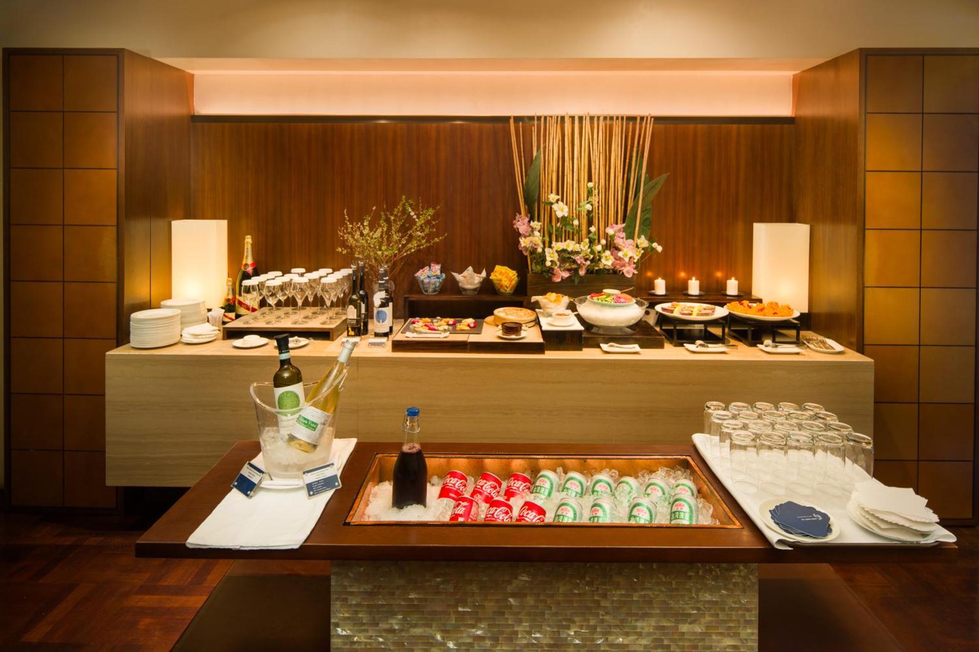 Les Suites Taipei Ching Cheng Esterno foto